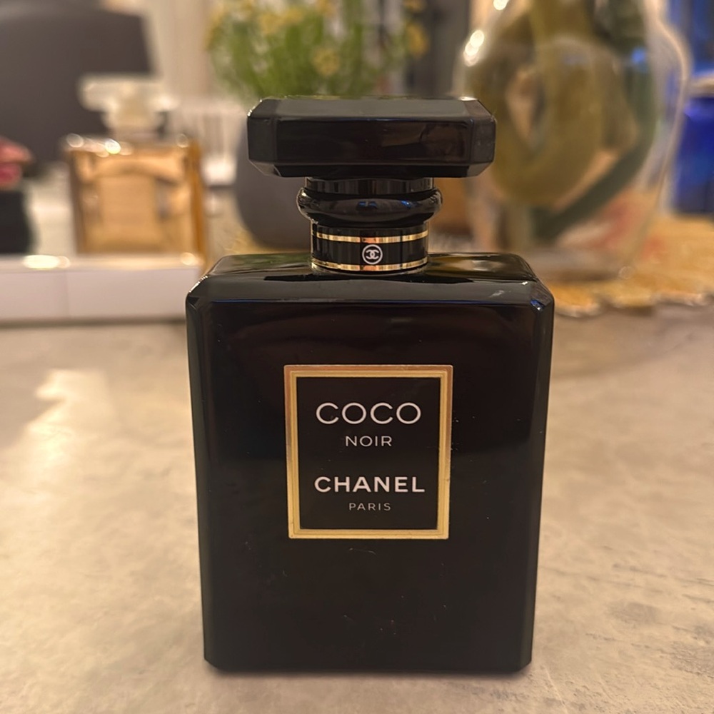 CHANEL Coco Noir Black and Gold Eau de Parfum Bottle